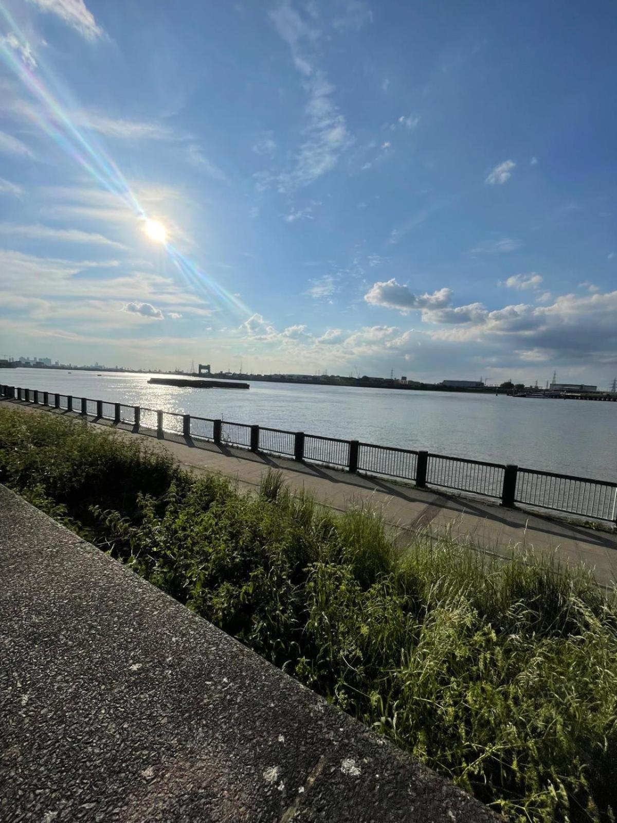 Fantastic Studio, Private Bathroom And Mini Kitchen. Thamesmead  Экстерьер фото